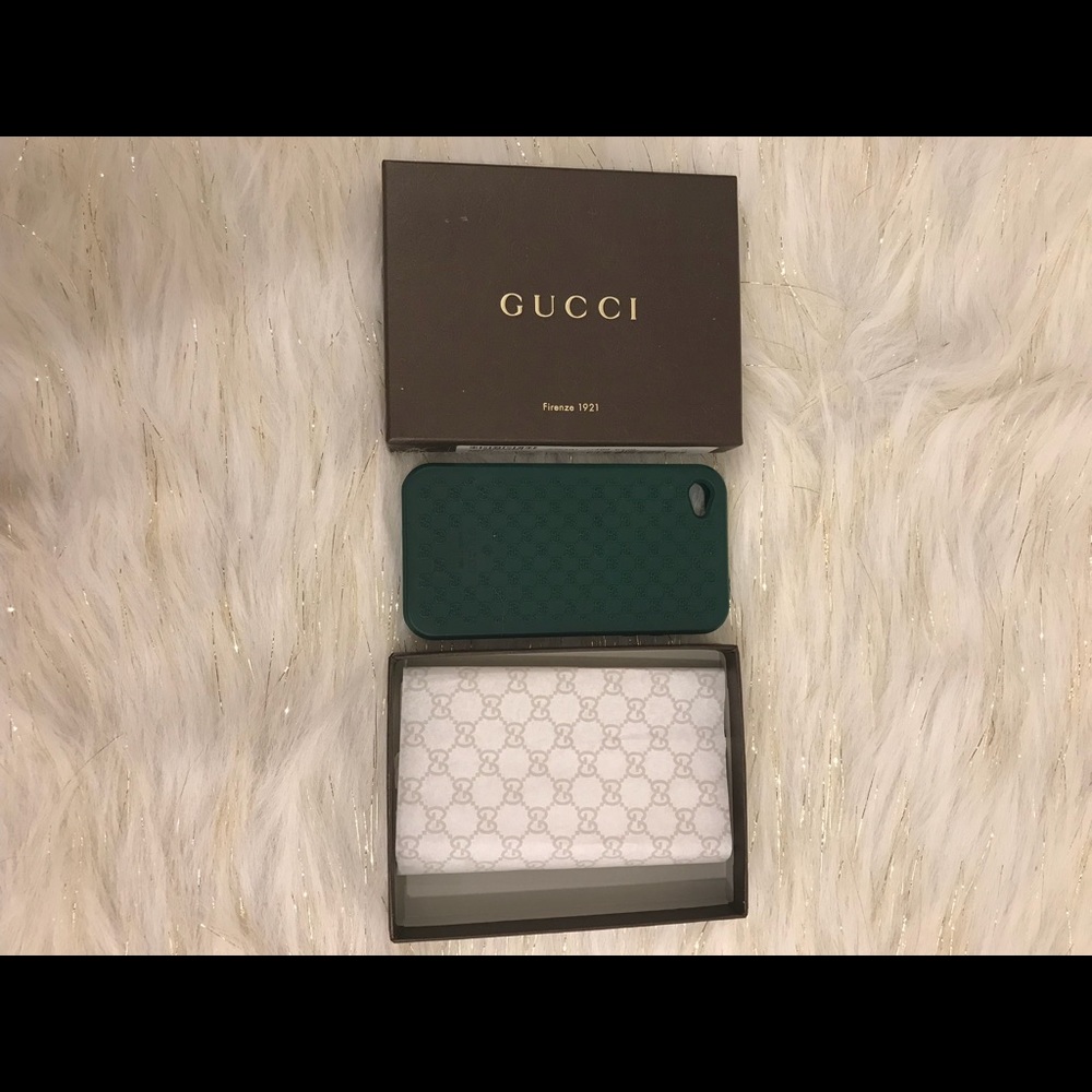 AUTHENTIC GUCCI IPHONE 4 phone case